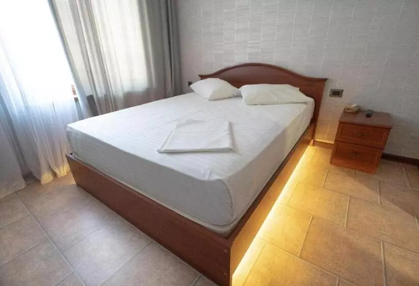 Fotos del hotel Park Avenue  Yerevan:  10