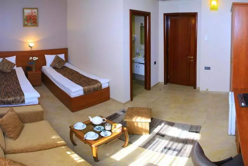 Fotos del hotel Park Avenue  Yerevan:  14