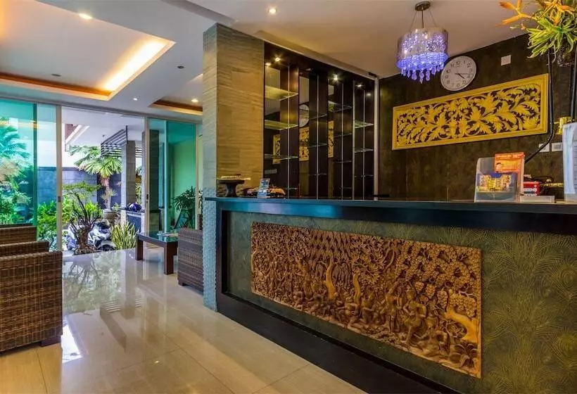 Fotos del hotel Reddoorz Plus @ Shri Lakshmi Seminyak:  12