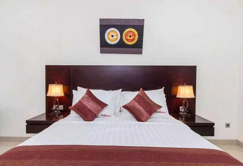 Fotos del hotel Reddoorz Plus @ Shri Lakshmi Seminyak:  10