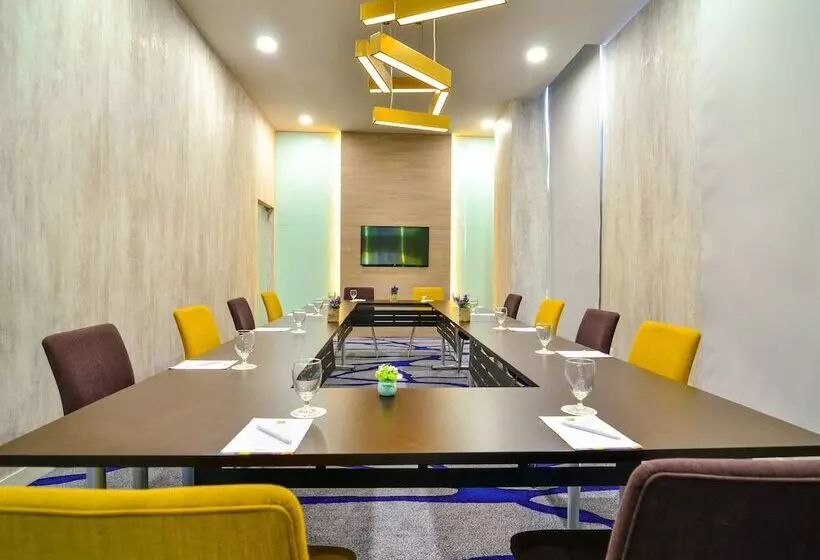 Fotos del hotel Ibis Styles Kuala Lumpur Sri Damansara:  15