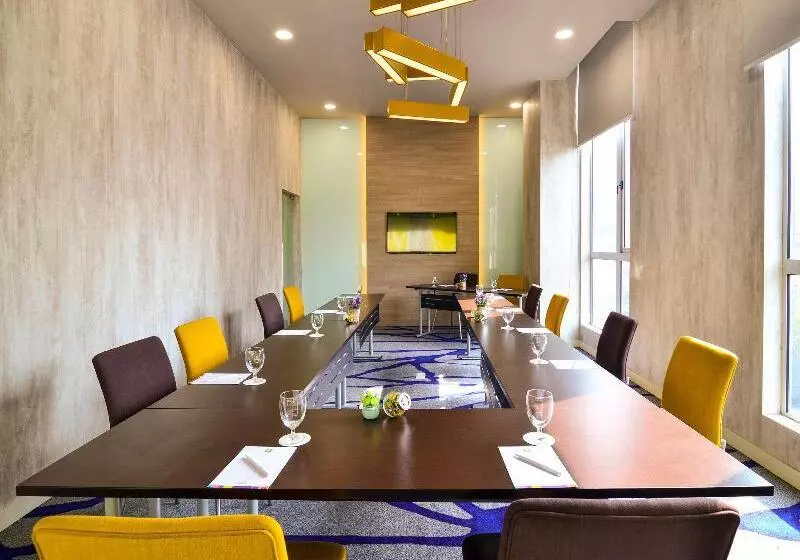 Fotos del hotel Ibis Styles Kuala Lumpur Sri Damansara:  6