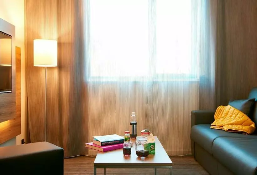 Fotos del hotel Moxy Berlin Ostbahnhof:  15