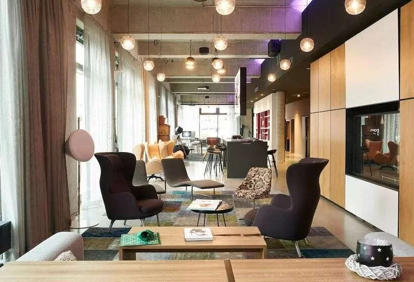 Fotos del hotel Moxy Berlin Ostbahnhof:  11