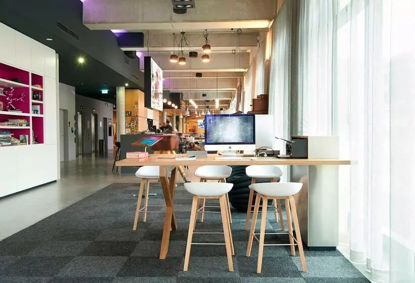 Fotos del hotel Moxy Berlin Ostbahnhof:  25