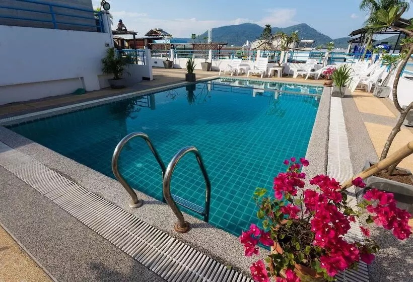 Star  Patong