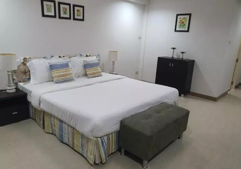 Fotos del hotel Murraya Residence:  2
