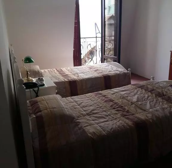 Fotos del hotel Alik:  16