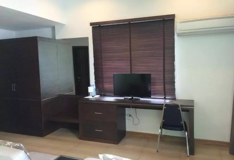 Fotos del hotel Villa Navin Beach Residence:  18