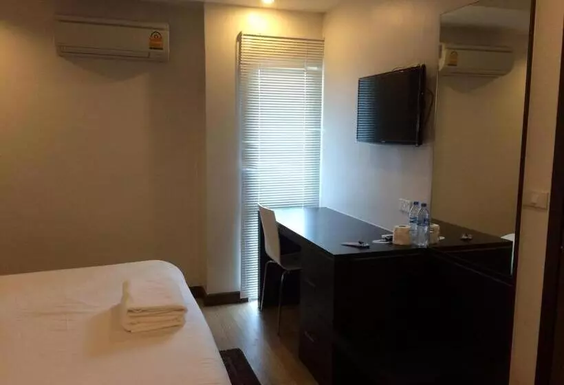 Fotos del hotel Villa Navin Beach Residence:  17