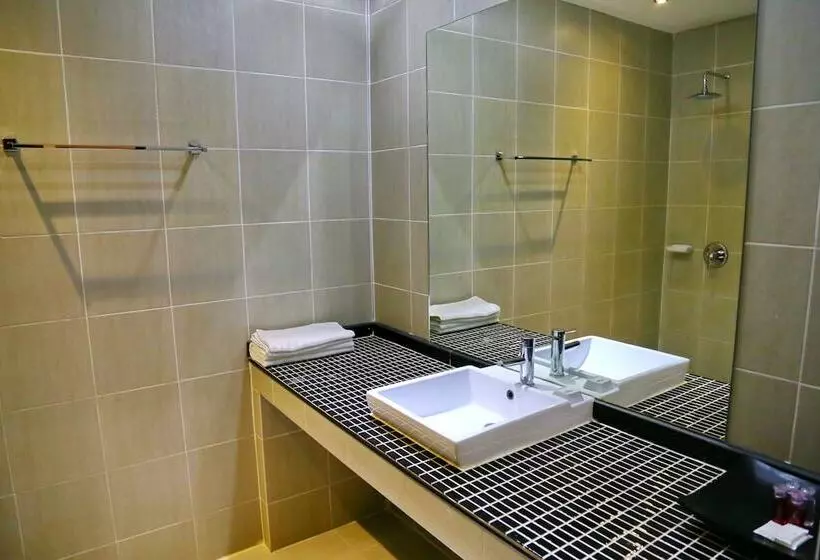 Fotos del hotel East Suites:  8