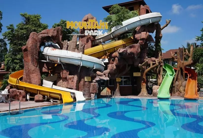Fotos del hotel Nakhaburi  & Resort:  3