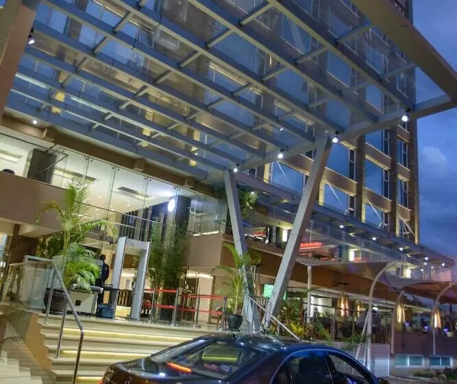 Fotos del hotel The Concord  And Suites:  6