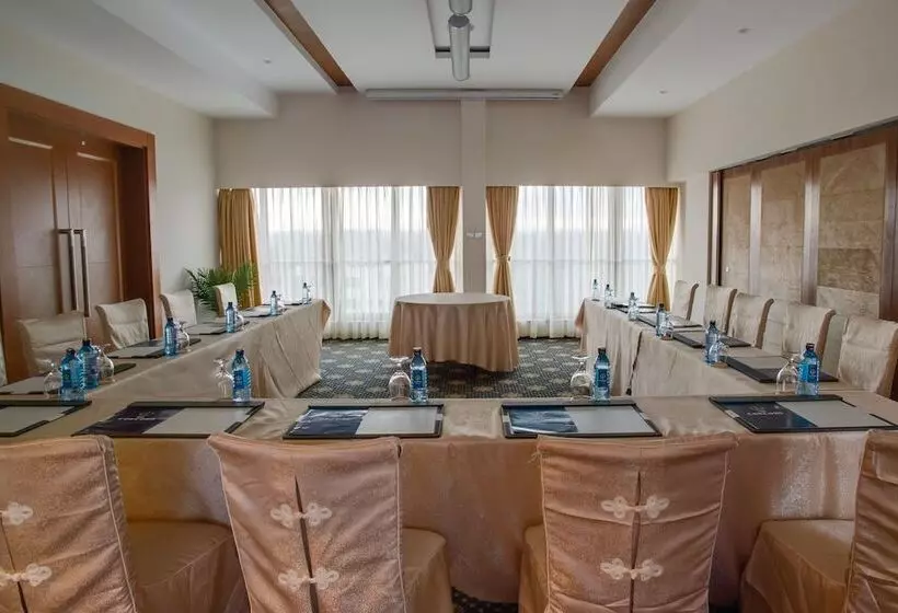 Fotos del hotel The Concord  And Suites:  4