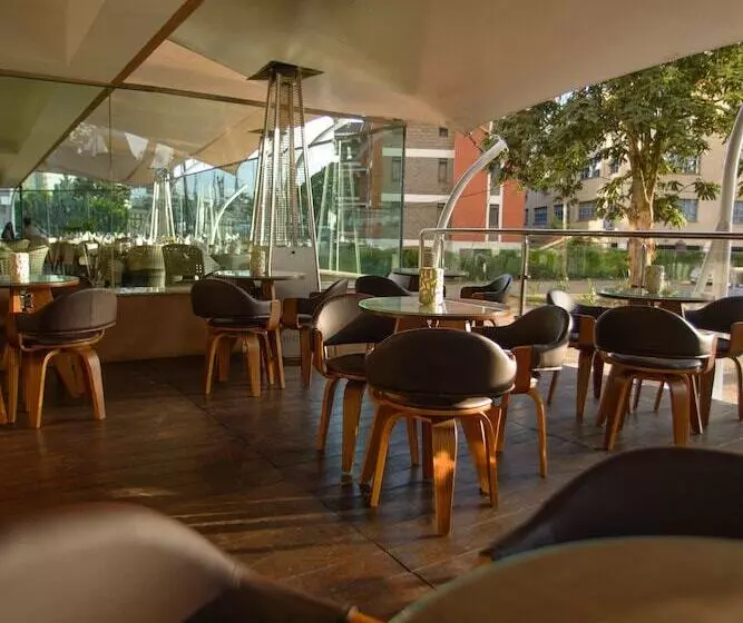 Fotos del hotel The Concord  And Suites:  5