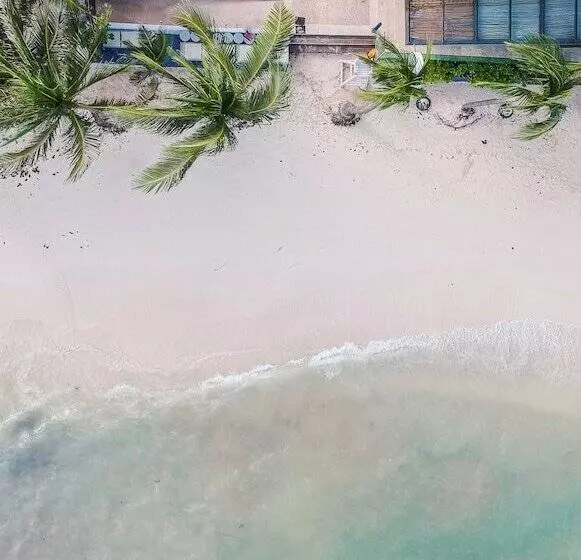Fotos del hotel Thompson Beach House:  7