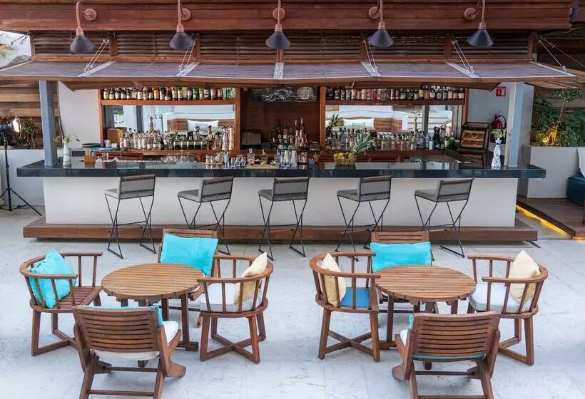 Fotos del hotel Thompson Beach House:  12