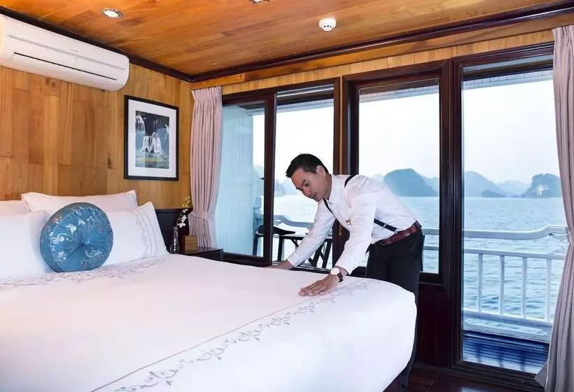 Fotos del hotel Aphrodite Cruises:  10