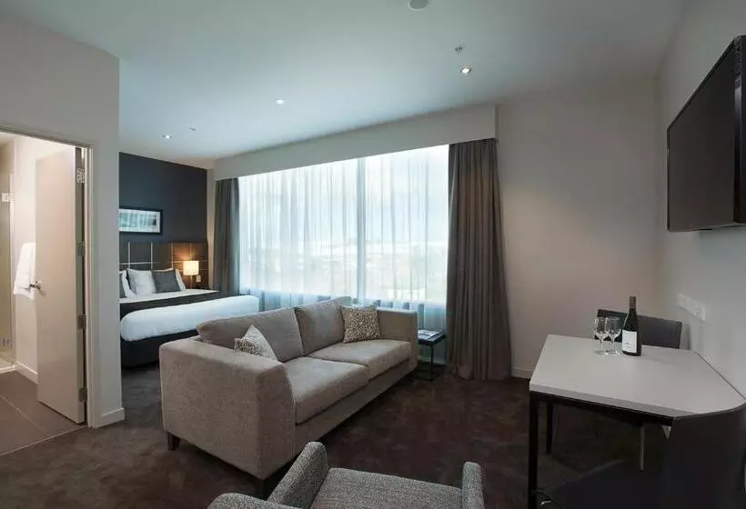 Fotos del hotel Quest Highbrook:  19