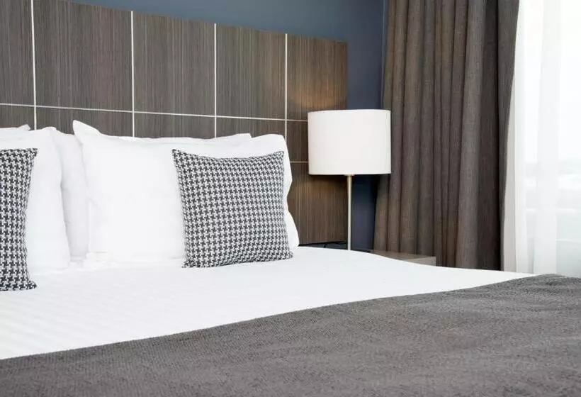 Fotos del hotel Quest Highbrook:  14