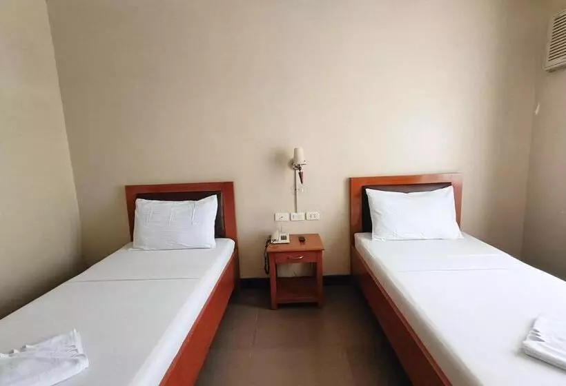 Fotos del hotel Fuente Oro Business Suites:  7