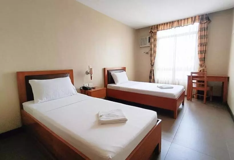 Fotos del hotel Fuente Oro Business Suites:  11