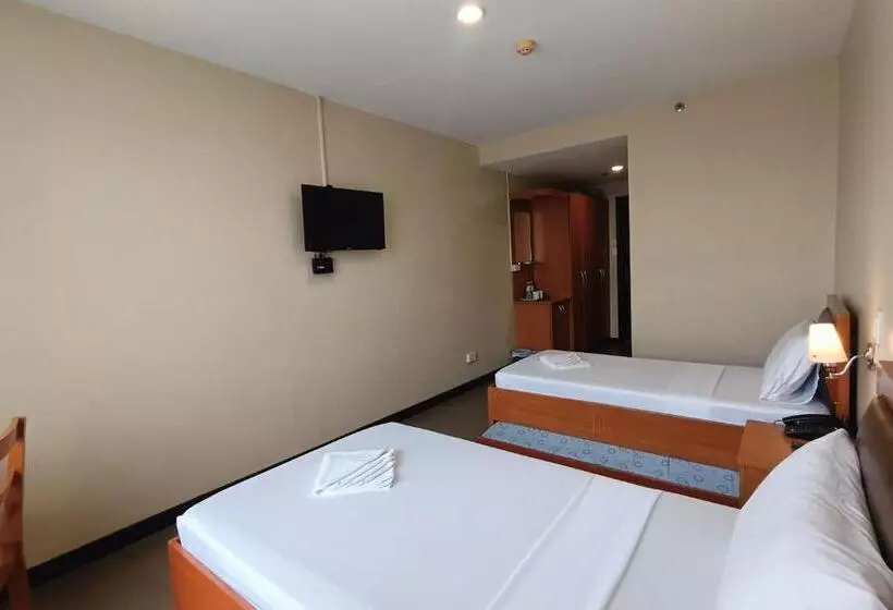 Fotos del hotel Fuente Oro Business Suites:  13