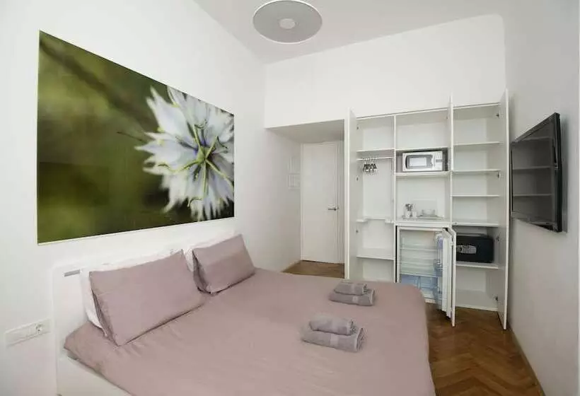 Galeria River