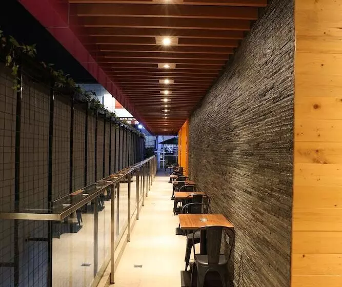 Fotos del hotel Grand Citihub  Kajoetangan:  14