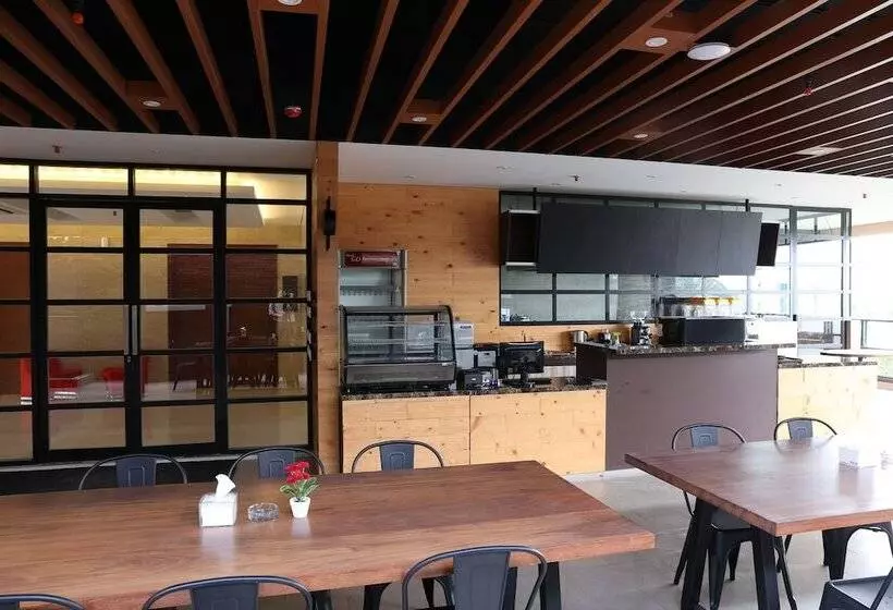 Fotos del hotel Grand Citihub  Kajoetangan:  18