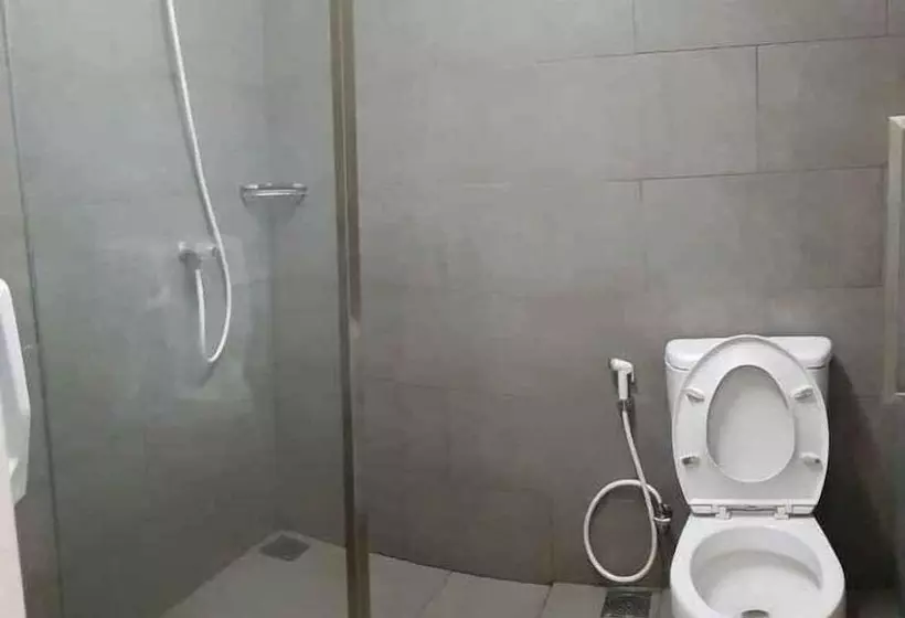 Fotos del hotel Grand Citihub  Kajoetangan:  15