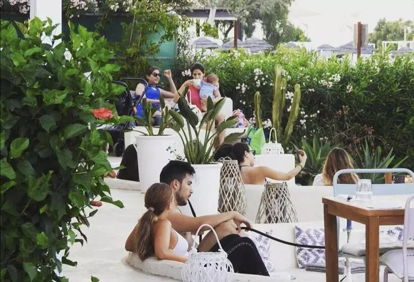 Fotos del hotel Blue Peter Apartments:  8