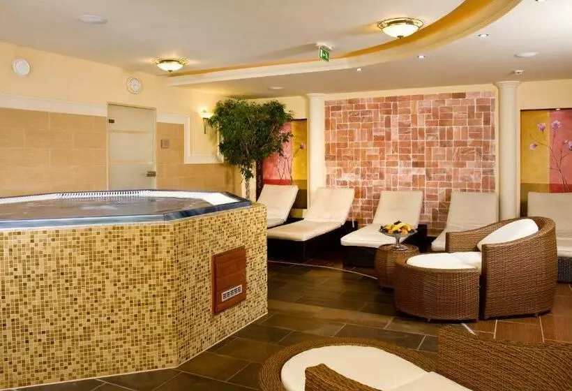 Fotos del hotel Kálvária:  7