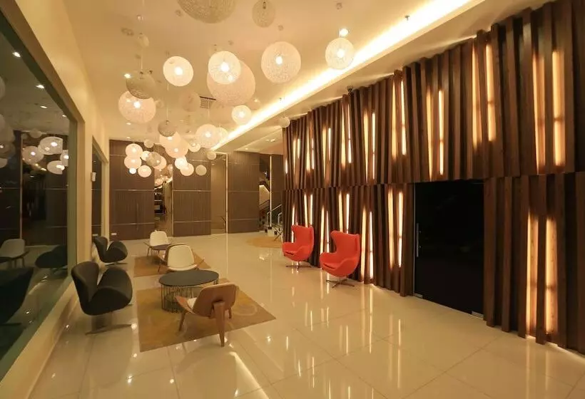 Fotos del hotel Supreme:  12