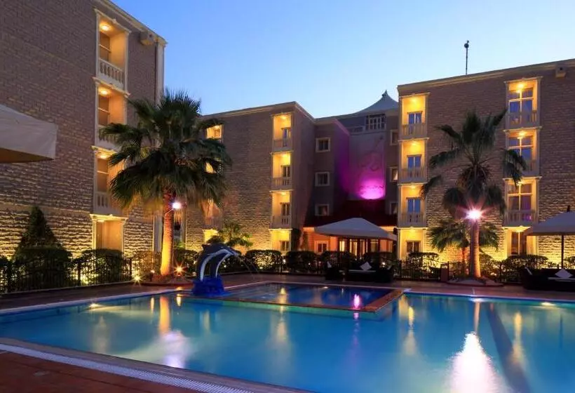 Boudl Gardenia Resort