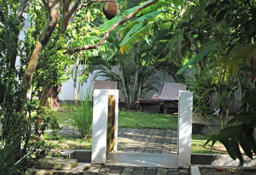Fotos del hotel Wasantha Garden:  21