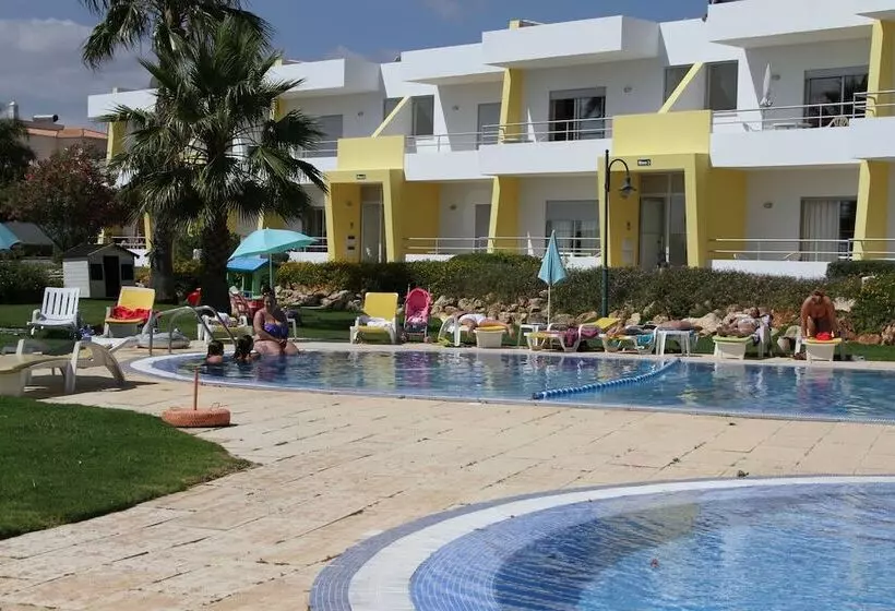 Fotos del hotel Apartamentos Santa Teresinha:  25