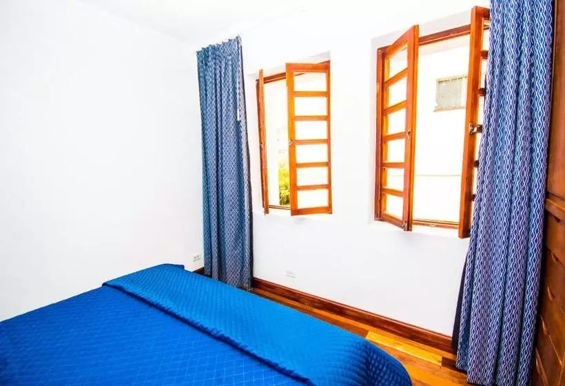 Fotos del hotel + Arte:  16
