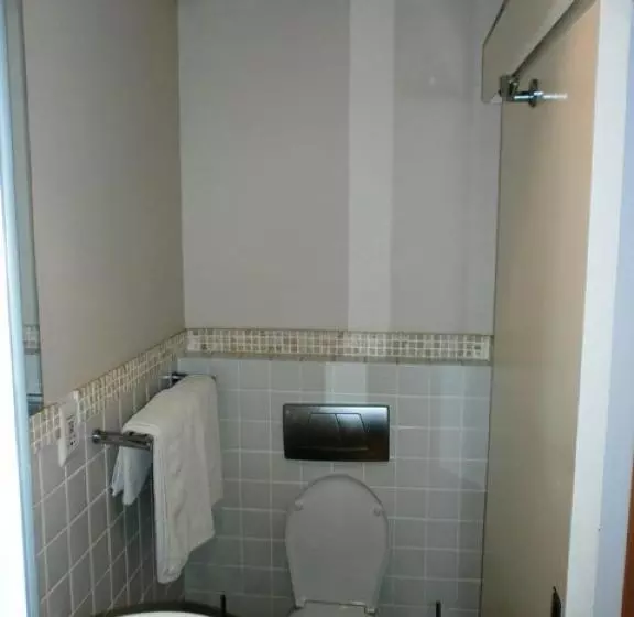 Fotos del hotel Glaston House 206 Apartment:  8