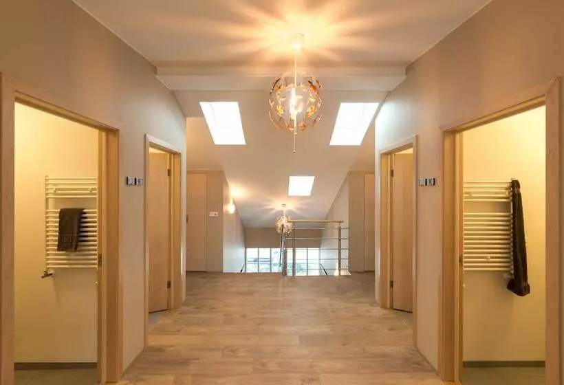 Fotos del hotel Guesthouse Garun, Skolavellir:  2