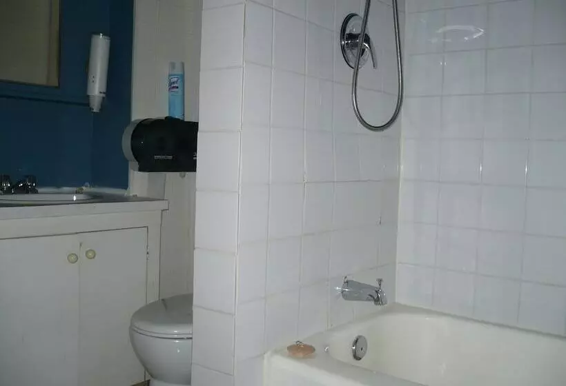 Fotos del hotel L'intendant:  14