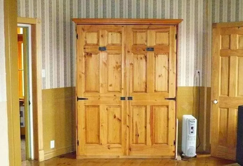 Fotos del hotel L'intendant:  23