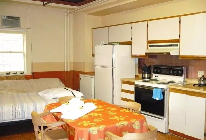 Fotos del hotel L'intendant:  19