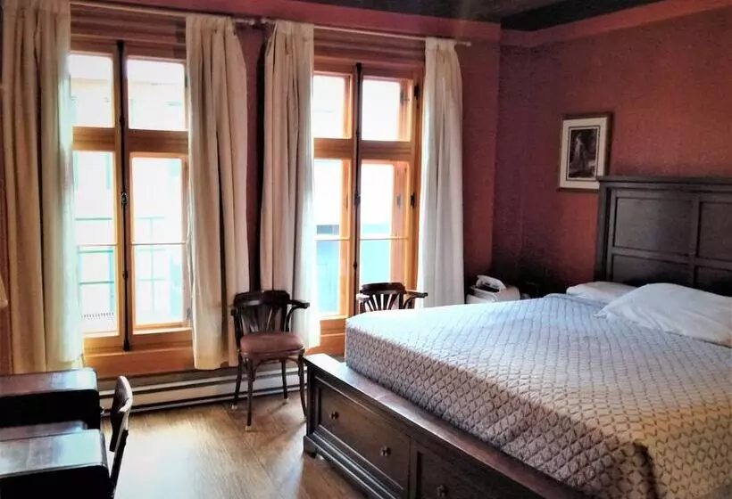 Fotos del hotel L'intendant:  13