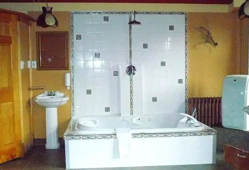 Fotos del hotel L'intendant:  18