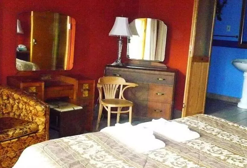 Fotos del hotel L'intendant:  7