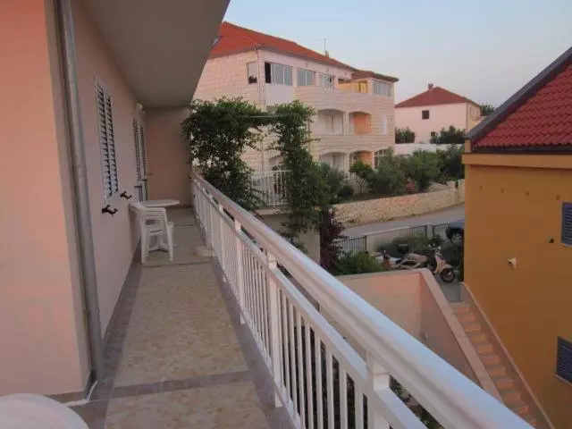 Fotos del hotel Apartments And Rooms Ivanovi?:  3