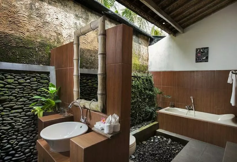 Fotos del hotel Pondok Sebatu Villa:  8