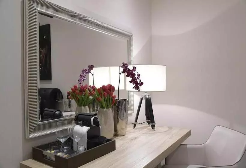 Fotos del hotel Colonna 18:  7