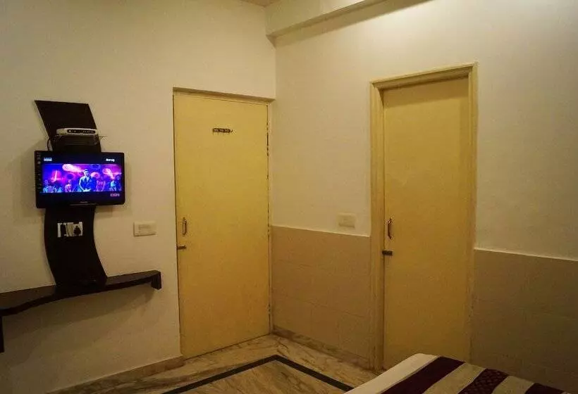 Fotos del hotel Optimum Sheela Inn @ Taj:  2